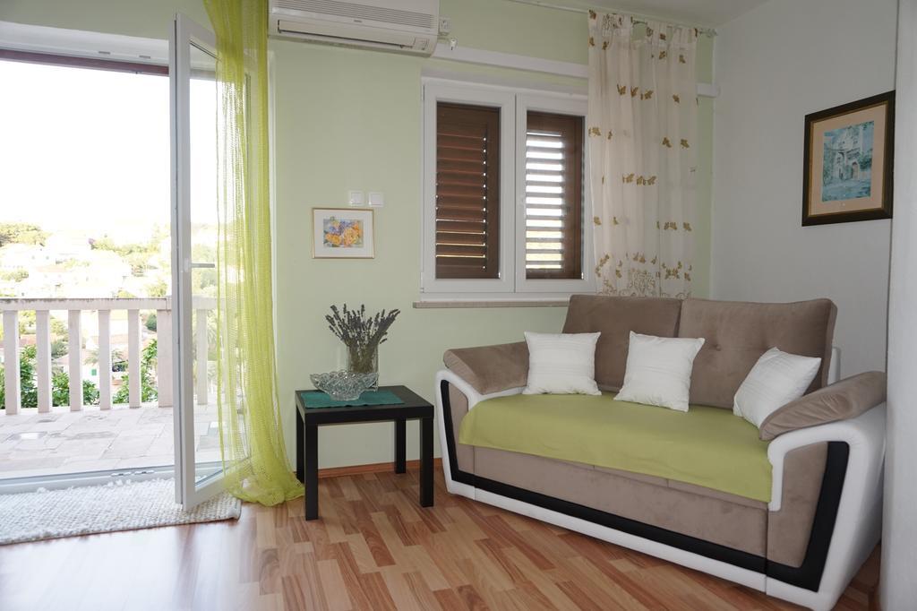 Apartment Splitska Extérieur photo